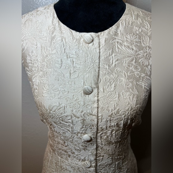 Dolce & Gabbana Cream Textured Mini Dress - Picture 5 of 12